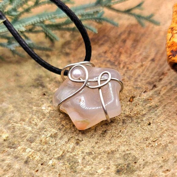 Nature Cherry Blossom Agate Star Wire Wrapped Pendant Necklace - Picture 8 of 10